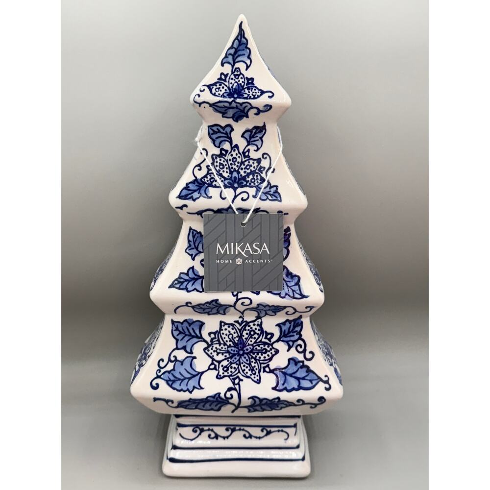 Mikasa White 4-Tier Flat Daisy Chinoiserie Christmas Tree Figurine Figure NEW